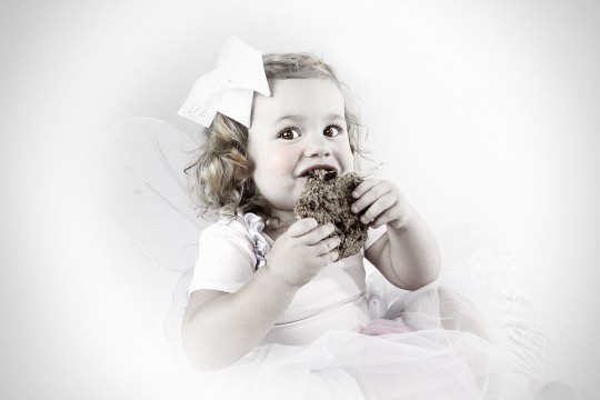Hayes with cookie